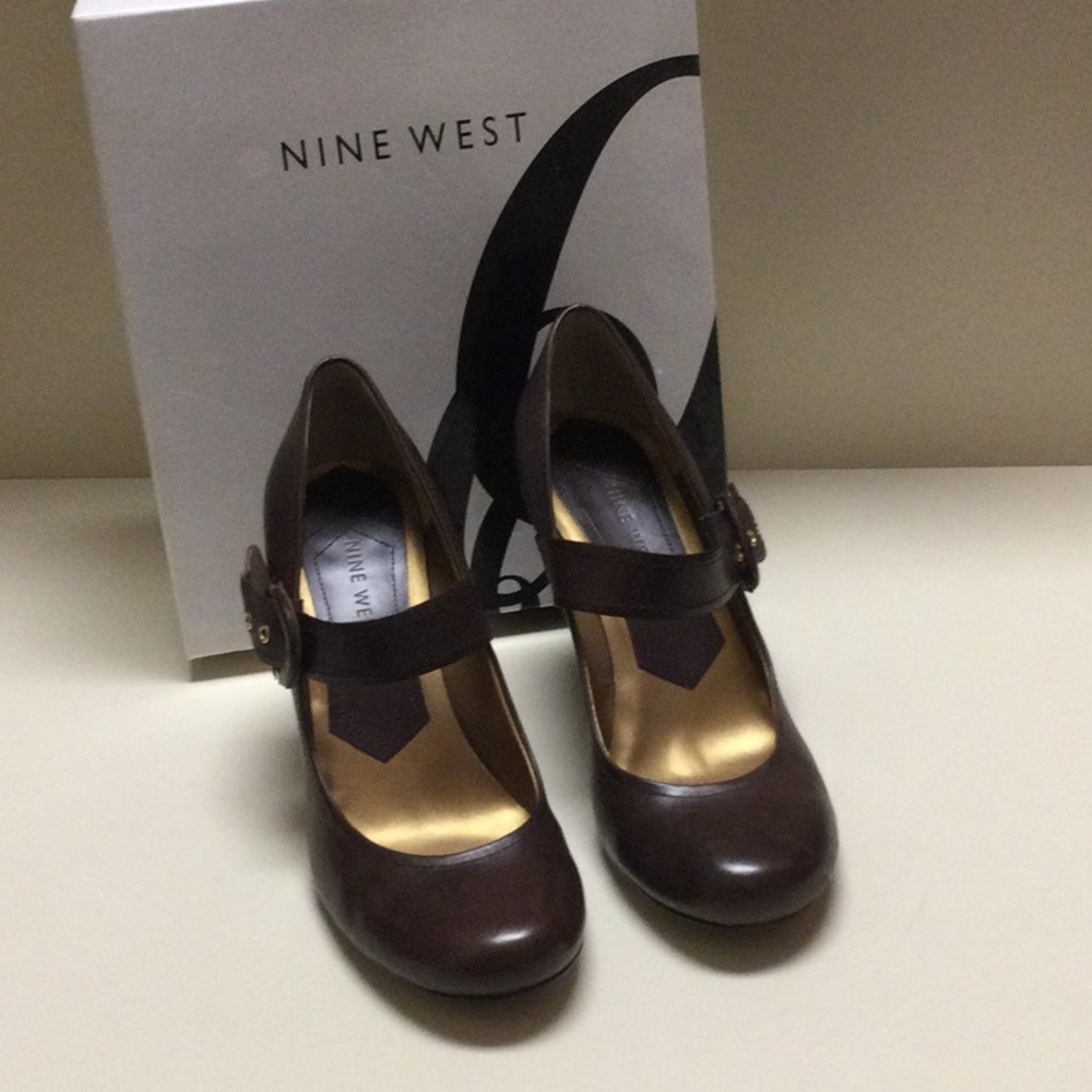 Nine West Mary Janes
